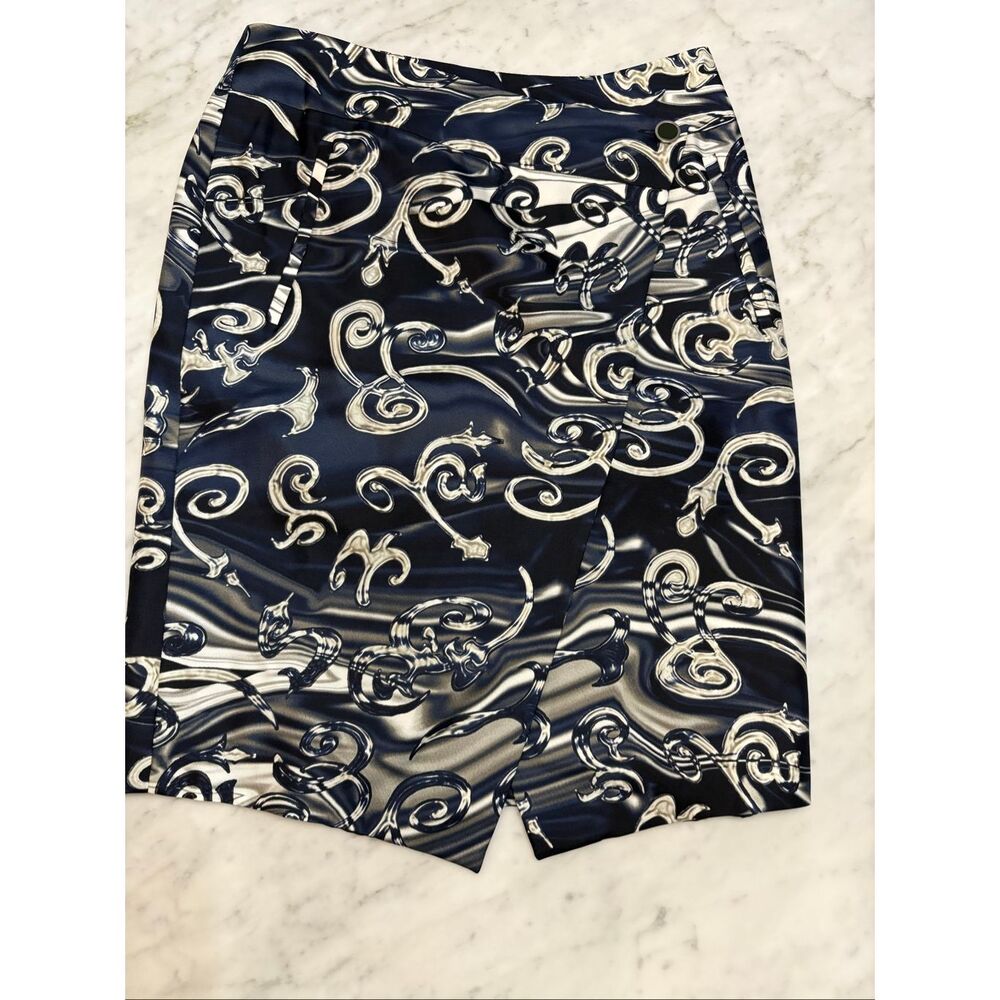 Salvatore Ferragamo 100 % silk
